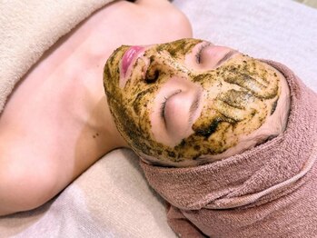 アナシアビューティーサロン(Anacia)の写真/【肌質改善ニキビケア&毛穴詰まり解消☆】毛穴詰まりによるくすみも除去！ツヤ出しハーブピーリングコース