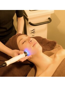 ホウレイ線・たるみ改善！予防ケア