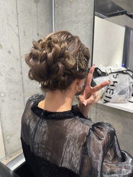 ベル(Belle)/ふわふわシニヨン