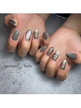 アイネイル ナッツ(Nuts)/持ち込みチェックネイル
