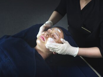 リレイスフクオカ(RelaceFUKUOKA)の写真/【毛穴・肌質改善集中】グロウパールピーリング＋鎮静管理¥22000→¥9800