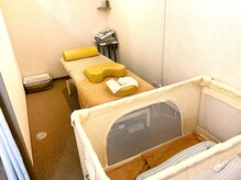 アゲル整体院(AGER整体院)の雰囲気（ベビーサークル・マットがあり、ゆっくりと施術を受けられます♪）