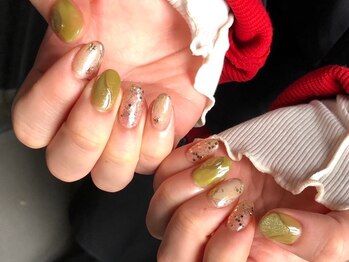 スリープネイル(SLEEP NAIL)の写真/今どき感を取り入れた大人可愛いお洒落ネイル◎お仕事で伸ばせない方/短くても可愛くしたい方にオススメ♪