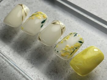 アートネイルの写真/【こだわりの繊細な手描きアート】リピーター続出！理想の指先を叶える最旬トレンドや季節デザインをご用意