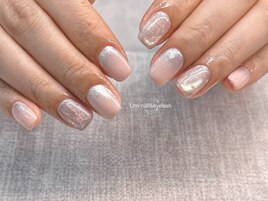 シンプルベージュネイル