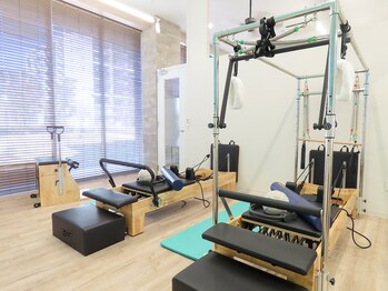 リバイブウーマン(Revive Woman)/マシンピラティス12回券