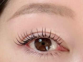 コーラル(coral)の写真/【モチ抜群/自然に目力UP＊】フラットラッシュ130本5800円◎同料金で透明感のある垢抜けブラウンに変更可＊