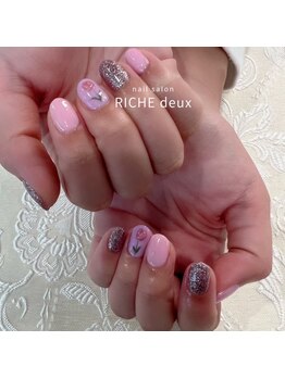 リッシュ ドゥ(RICHE deux)/ピンクチューリップネイル