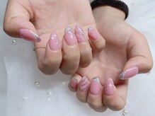 ペア(pear)/手描きピンクネイル♪