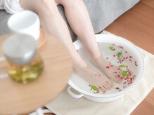パグーグー(puguu...guu...)の雰囲気（施術前には温かい薬膳茶とハーブ入りアロマフットバス♪）