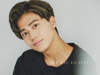 フィズ アイ ビューティ 豊川八幡店(fiz eye beauty)の写真/【メンズ眉毛】男性こそ眉サロン！清潔感・印象UP★男性骨格に沿った、fizオリジナルのメンズ眉毛デザイン
