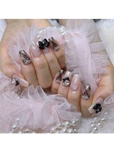 アリーズ(Allies)/チェック柄ネイル