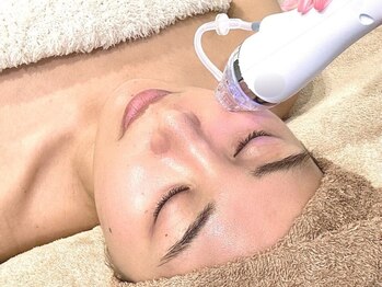 ビアル(VIALU)の写真/「触れたくなる素肌へ」最新美容で叶える美肌ケア