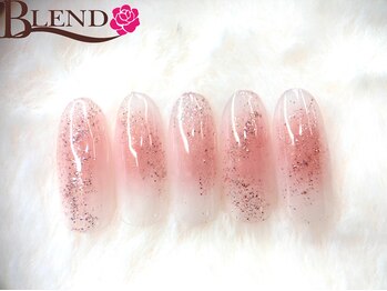 ブレンド 広尾店(BLEND)/チークデザイン