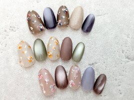 秋の小花ネイル ￥6800