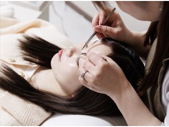 まつ毛エクステ・まつ毛パーマ・眉毛専門店　MellowMew【メロウミュー】和光市の写真/完全個室・お子様同伴OK♪子育て中のママさんを応援！まつ毛＆眉毛メニューで毎朝のメイク時短に◎
