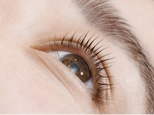 ヒト幹細胞美容液配合まつげパーマ