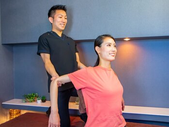 骨盤メディカル整体院 仙台駅前院の写真/体に優しいバキボキしない姿勢骨盤矯正☆認定施術士が専属で担当！ピンポイント施術で姿勢や骨盤を根本改善