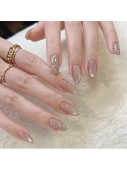 ピンキーネイル(Pinky Nail)/マグネットネイル