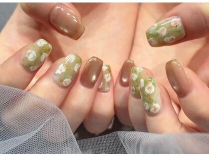 ネイルアンドアイラッシュスタジオ シュシュ(chouchou)の写真