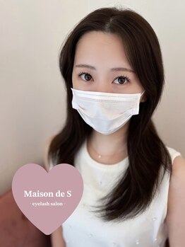 メゾンドエス(Maison de S)/どこから見ても素敵なお目元