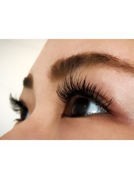 ボリュームのある目元にしたい