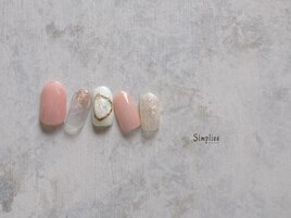 シンプルニュアンスネイル