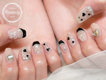 ルブリー(roovely)/フレンチネイル