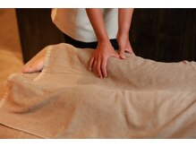 グローアップ(Glow up)/立ち仕事で疲れたふくらはぎに