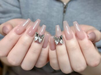 ウサギネイル 新大久保店(usagi nail)/蝶々ネイル