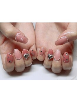 ショートネイルデザインが豊富