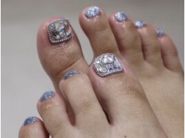 ２９. スパークリングラメネイル