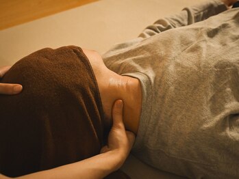 ミー(Mee)/首・肩のガチガチさんへ