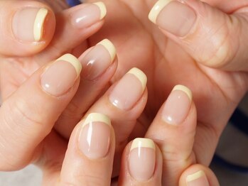 ラオン(laon)の写真/日常に溶け込む洗練された指先へ☆落ち着いた空間でリラックスしながら飽きのこない上品シンプルネイルを♪