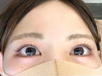 アイラッシュシーア 西多賀店(Seaa)の写真/【迷ったらコレ】大人気パリジェンヌラッシュリフト♪根元から立ち上げぱっちり可愛い目元へ★