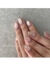 ルート12/きらきらマグネットネイル♪