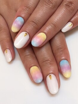 クリスタルネイル ボンベルタ橘店(CRYSTAL NAIL)/カラフルネイル