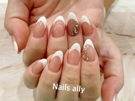 白フレンチ×ストーン