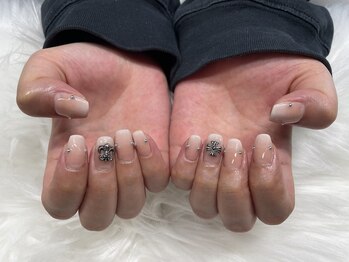 ネイルアンドアイラッシュサロン レア 千葉店(Lea)/ジェルやり放題