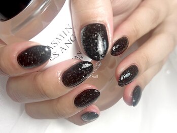 ソルネイル(sol nail)/パリジェンヌデザイン