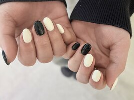 ブラック×ホワイトイエロー