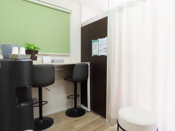 バイアス(BIAS)/受付・待合スペース