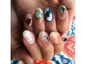 ネイルアンドアイラッシュ レーヌ(Reine)