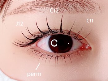 リー(Rii)/上エクステ/下パーマ