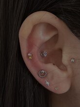 シーク(Seak)/耳つぼジュエリー