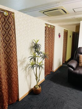 タイリーラ― 若松店/