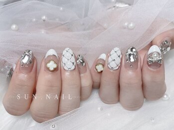 サン ネイル(SUN nail)/自爪Artし放題 パーツつけ放題