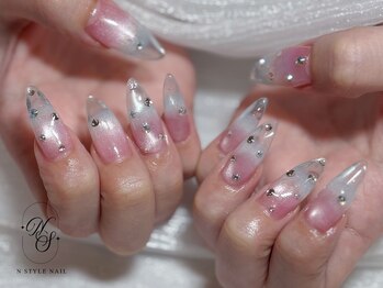 エヌスタイルネイル(N STYLE NAIL)の写真/長さだしはチップorスカルプ◎ショートからエクストラロングまで選べます♪見る度気分の上がる指先へ＊
