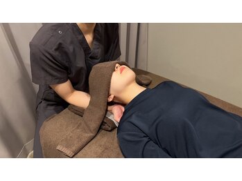 ハナ 池袋店(HANA)の写真/【美容整体】経験豊富な熟練スタッフによる本格的な施術でスタイルUP&姿勢改善が叶う◎スタイル改善90分