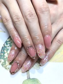 ～人気シェルネイル～